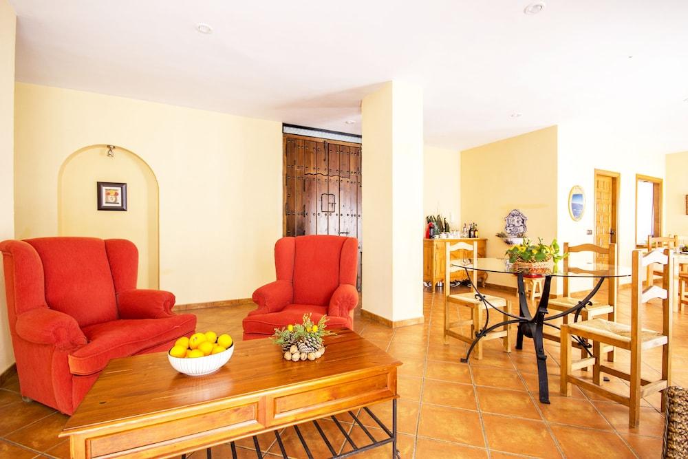 Hotel Rural Sierra Tejeda Alcaucín Buitenkant foto