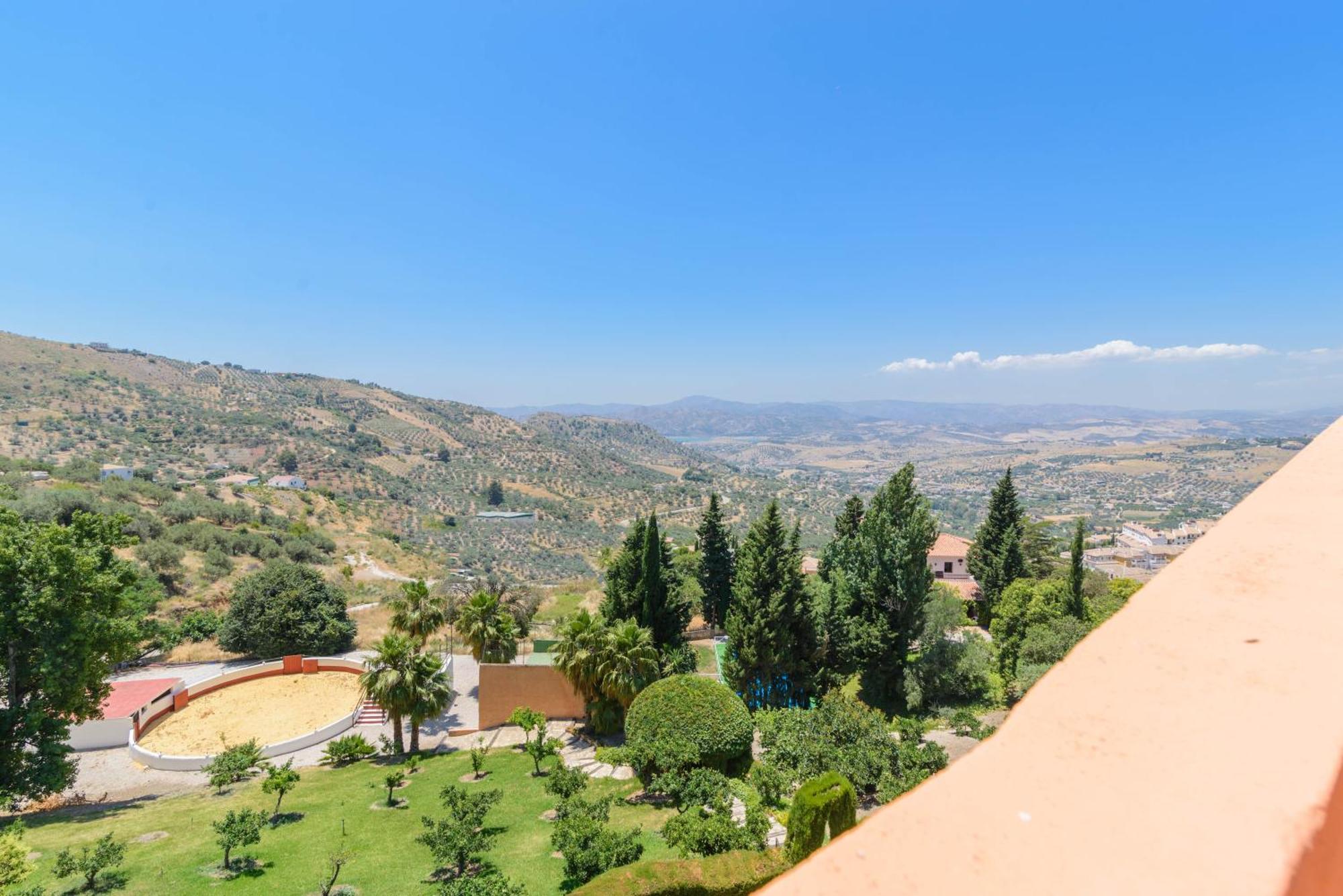 Hotel Rural Sierra Tejeda Alcaucín Buitenkant foto