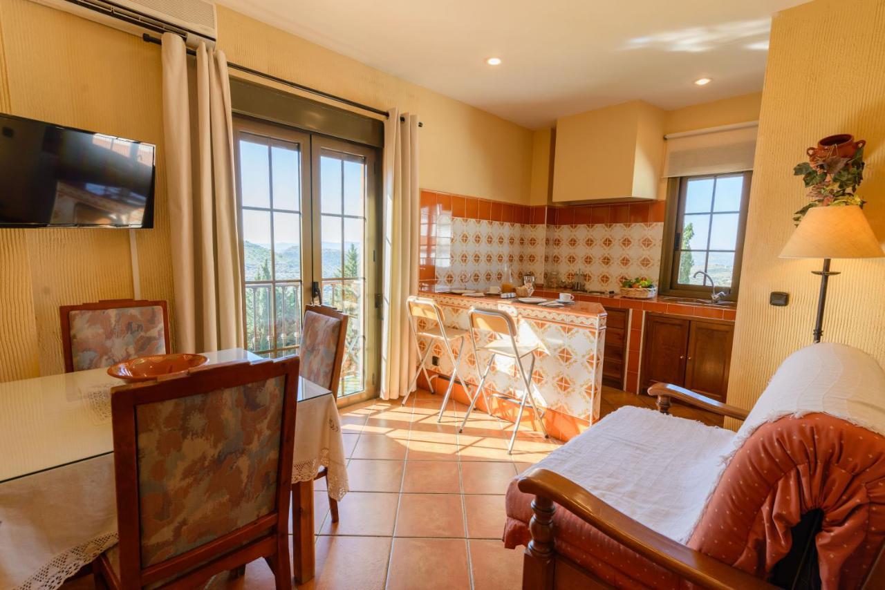 Hotel Rural Sierra Tejeda Alcaucín Buitenkant foto